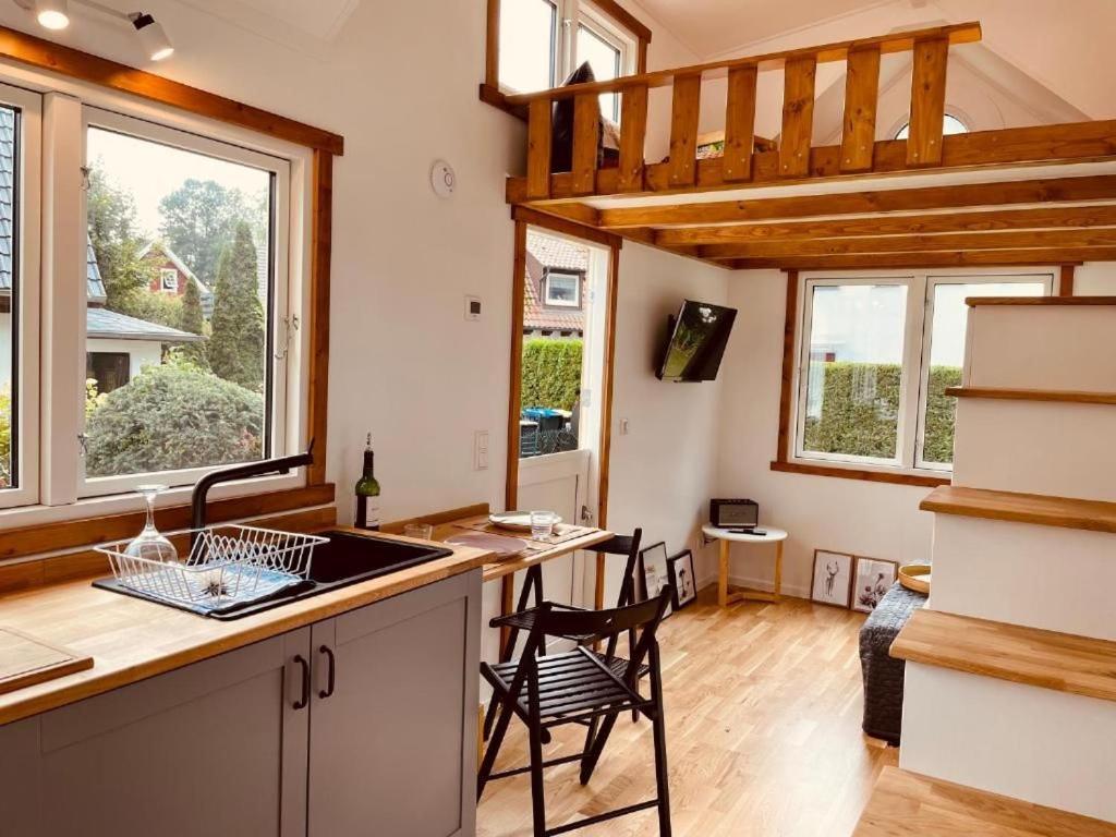 Göhren-Lebbin Tiny House Fleesensee Mit Eigenem Garten Und Nur Wenige Meter Vom Seeufer מראה חיצוני תמונה